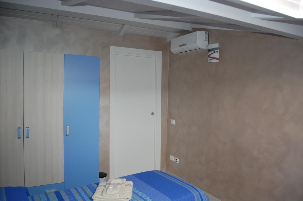 Hotel Emily House Montecerboli Exterior foto