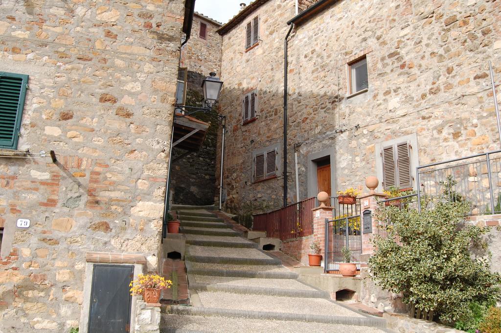 Hotel Emily House Montecerboli Exterior foto